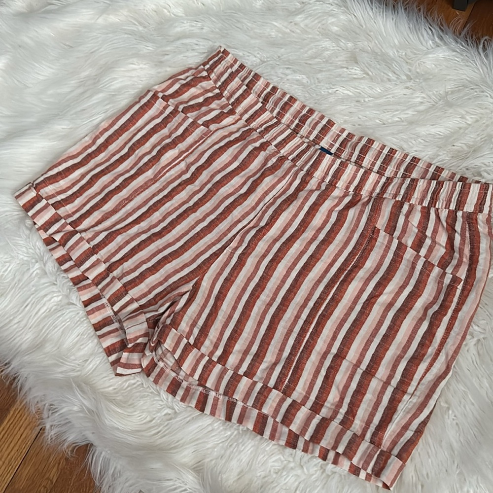 Old navy linen shorts XL new without tags